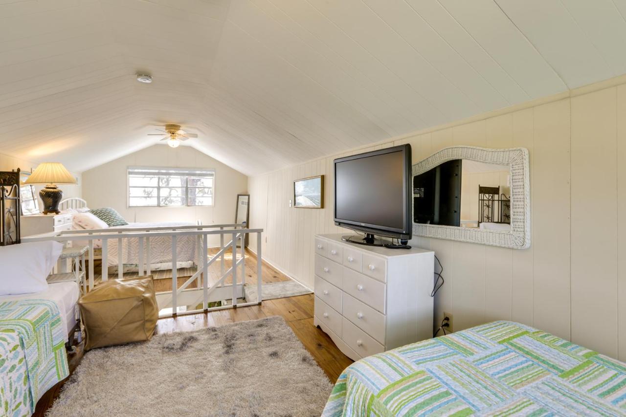 Waterfront Ochlockonee Bay Cottage With Views! Panacea Luaran gambar